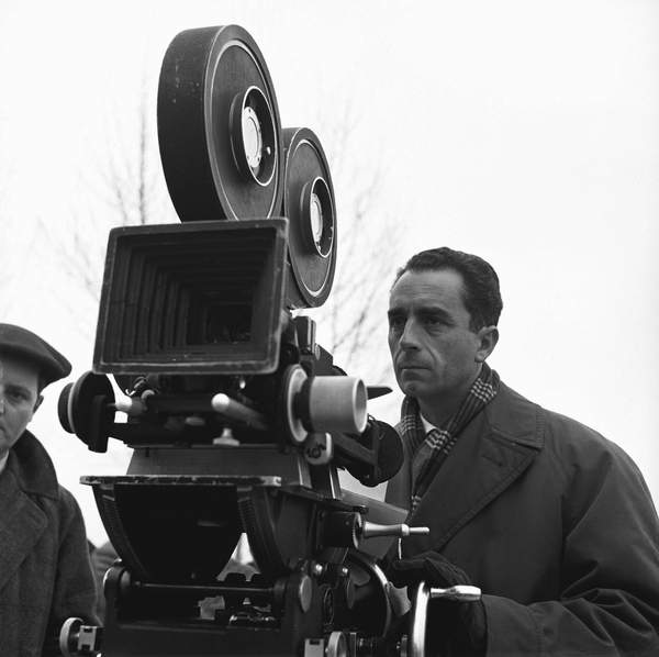 Antonioni (1912-2007) Italian modernist film director / Bridgeman Images