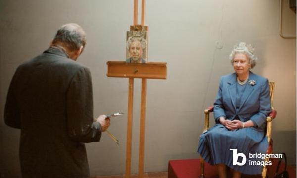 HM Queen Elizabeth II, 2001 (c-type photo), Dawson, David (b.1960) / British, Private Collection© David Dawson. All rights reserved 2022 / Bridgeman Images